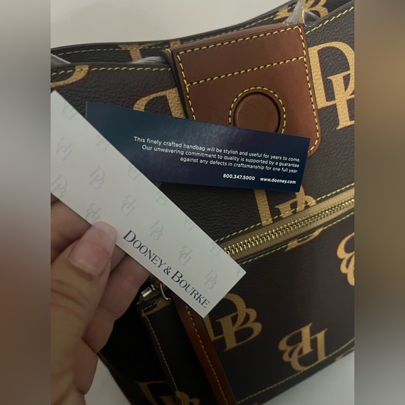 NWT Brown Dooney And Bourke Monogram Ridley Women's Shoulder Bags - Picture 15 of 16